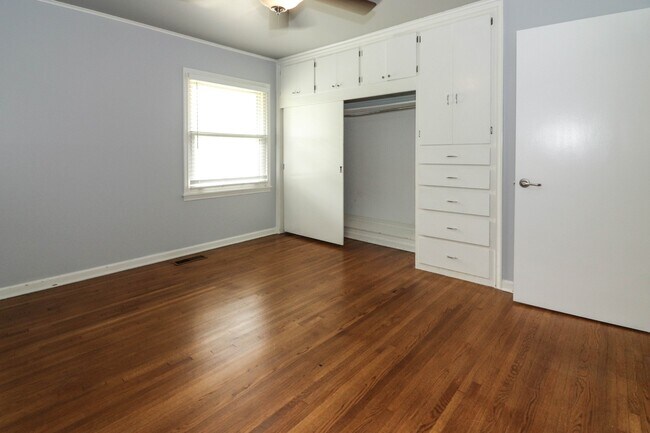 Building Photo - 4172 S Rockford Pl