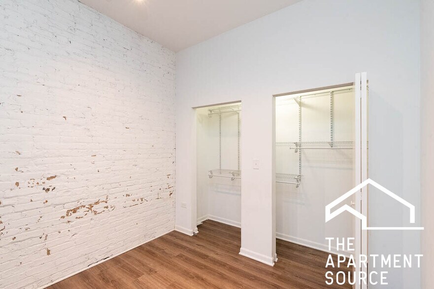 Building Photo - 2550 S Wabash Ave