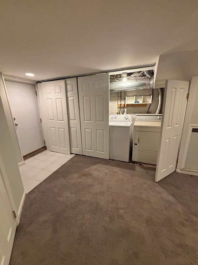 Building Photo - 162 Wesmond Dr
