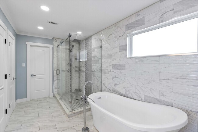 Building Photo - 405 Mystic Trail Loop