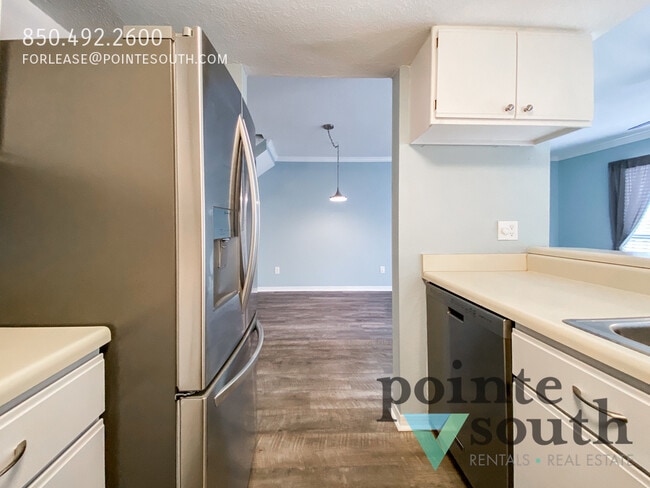 Building Photo - 5280 Kennsington Pl