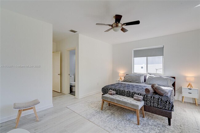 Building Photo - 7528 Buccaneer Ave