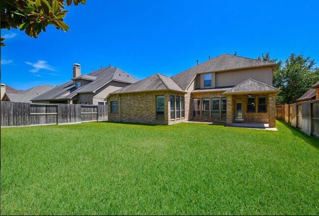 Building Photo - 18434 N Settlers Shore Dr