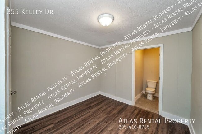 Building Photo - 355 Kelley Dr