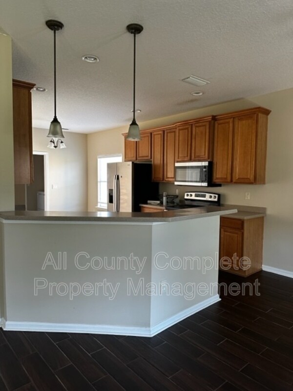 Building Photo - 4095 Pebble Brooke Circle South