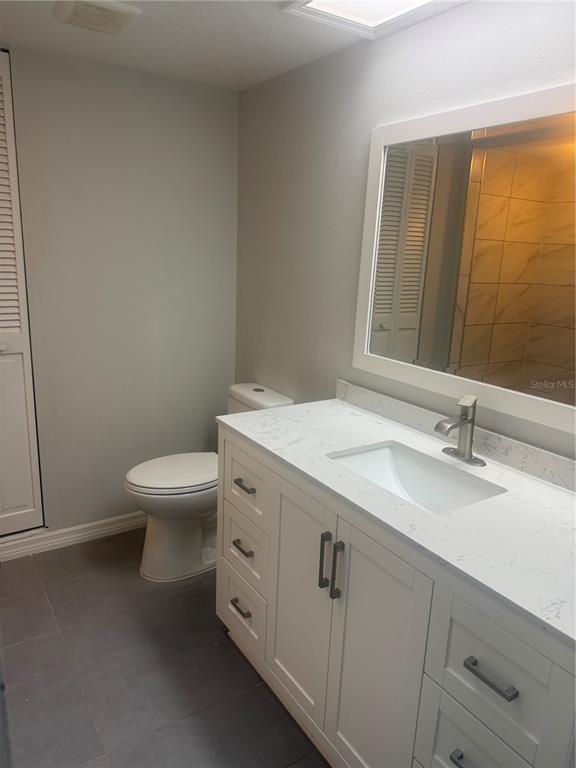 Building Photo - 8320 Sanden Dr