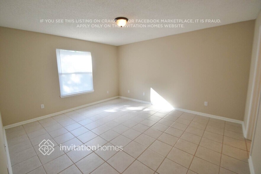 Building Photo - 3310 Secret Isle Ln