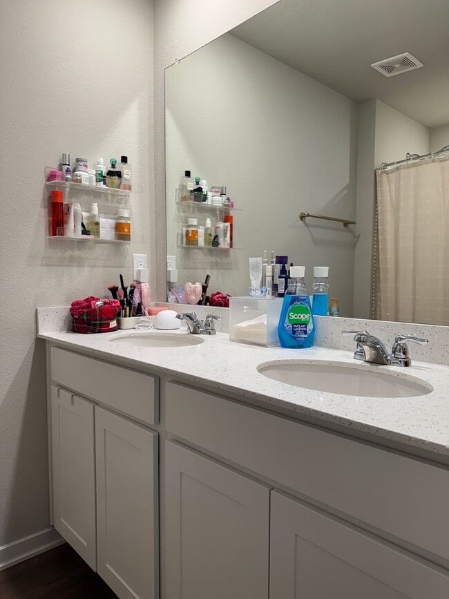 Building Photo - Modern 4-Bedroom Ranch in Tiburon Ridge North | Built in 2022 | Gretna Schools