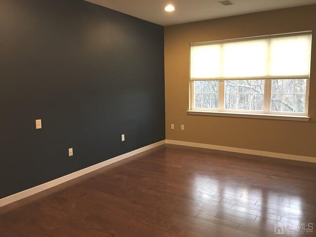 Building Photo - 446 Tower Blvd