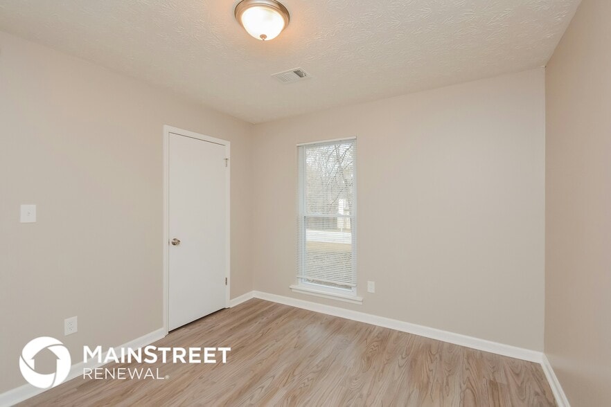 Building Photo - 4056 Chimney Ridge Way