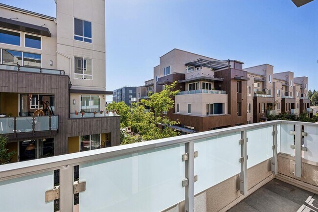 Building Photo - Luxury Single-Level Corner Residence with Wolf Kitchen & Private Garage