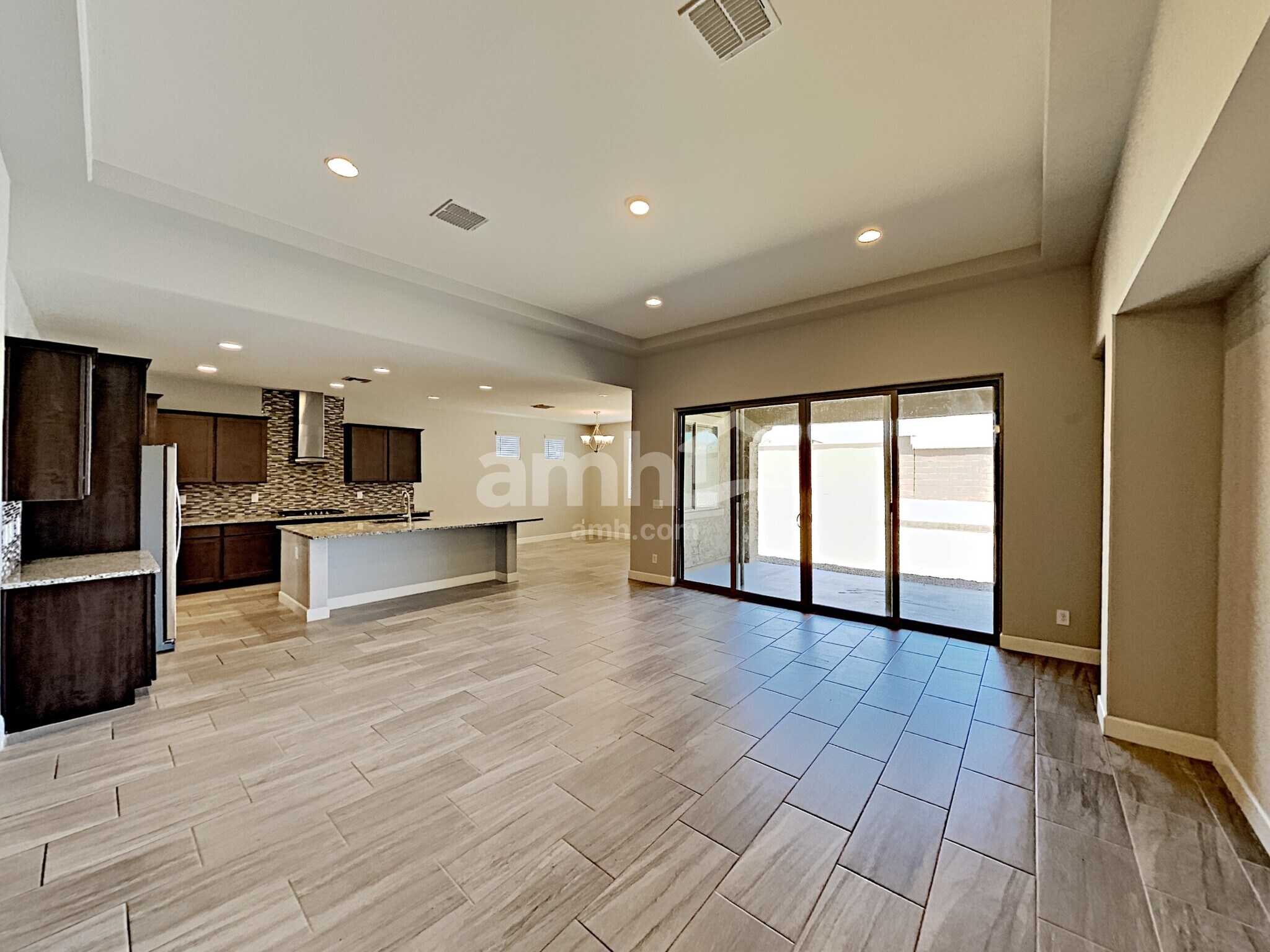 Building Photo - 18240 W Thunderhill Pl