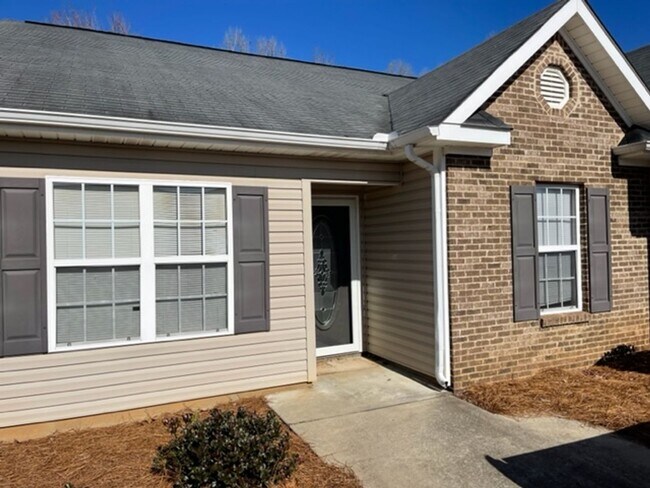 Building Photo - 36 Embecca Landing