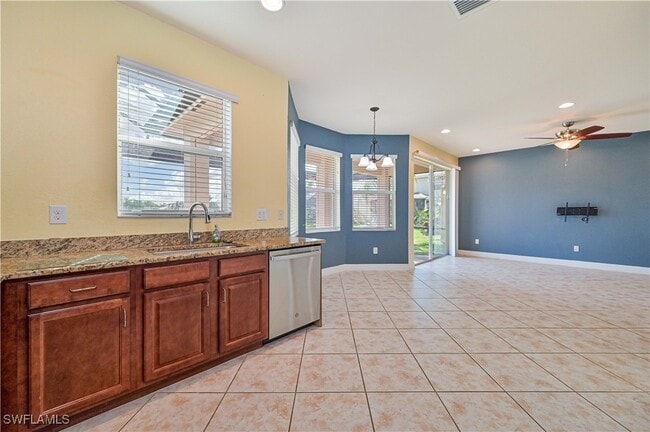 Building Photo - 11041 Yellow Poplar Dr