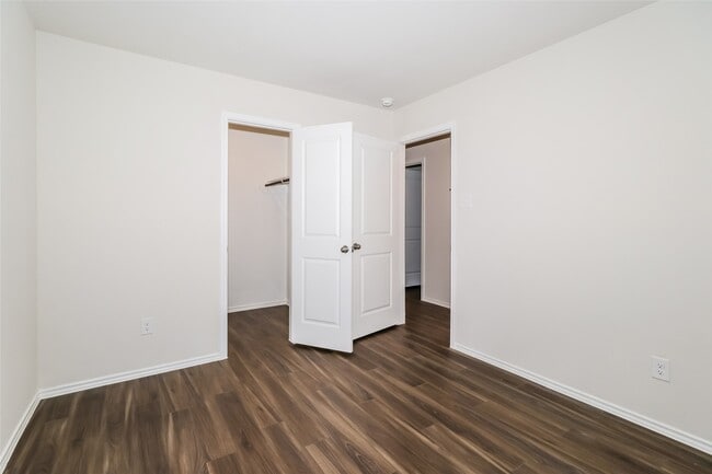 Building Photo - 1084 Burkes Rdg Trl