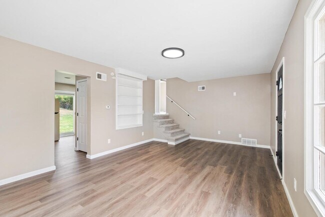 Building Photo - 3501 N 54th St