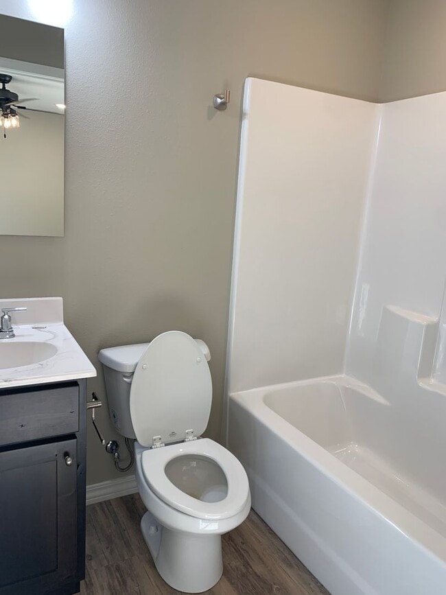 Building Photo - Beautiful Brand New 3 bedroom 2 full bathroom Home with New Everything!