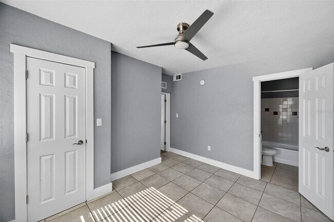 Building Photo - 2470 47th St S