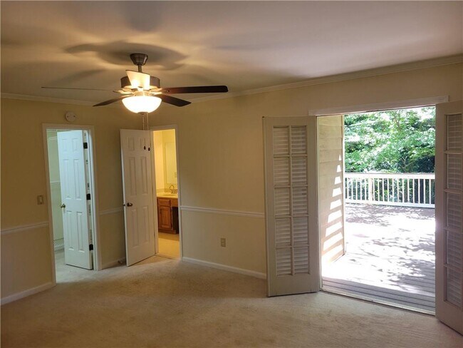 Building Photo - 1373 Camden Walk