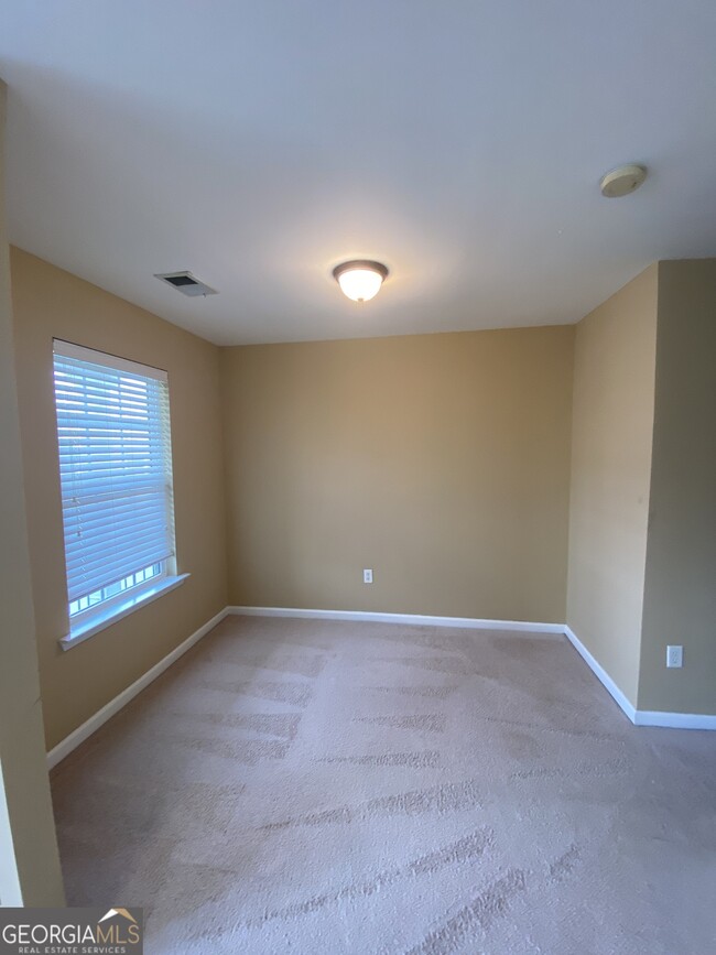 Building Photo - 7576 Rutgers Cir
