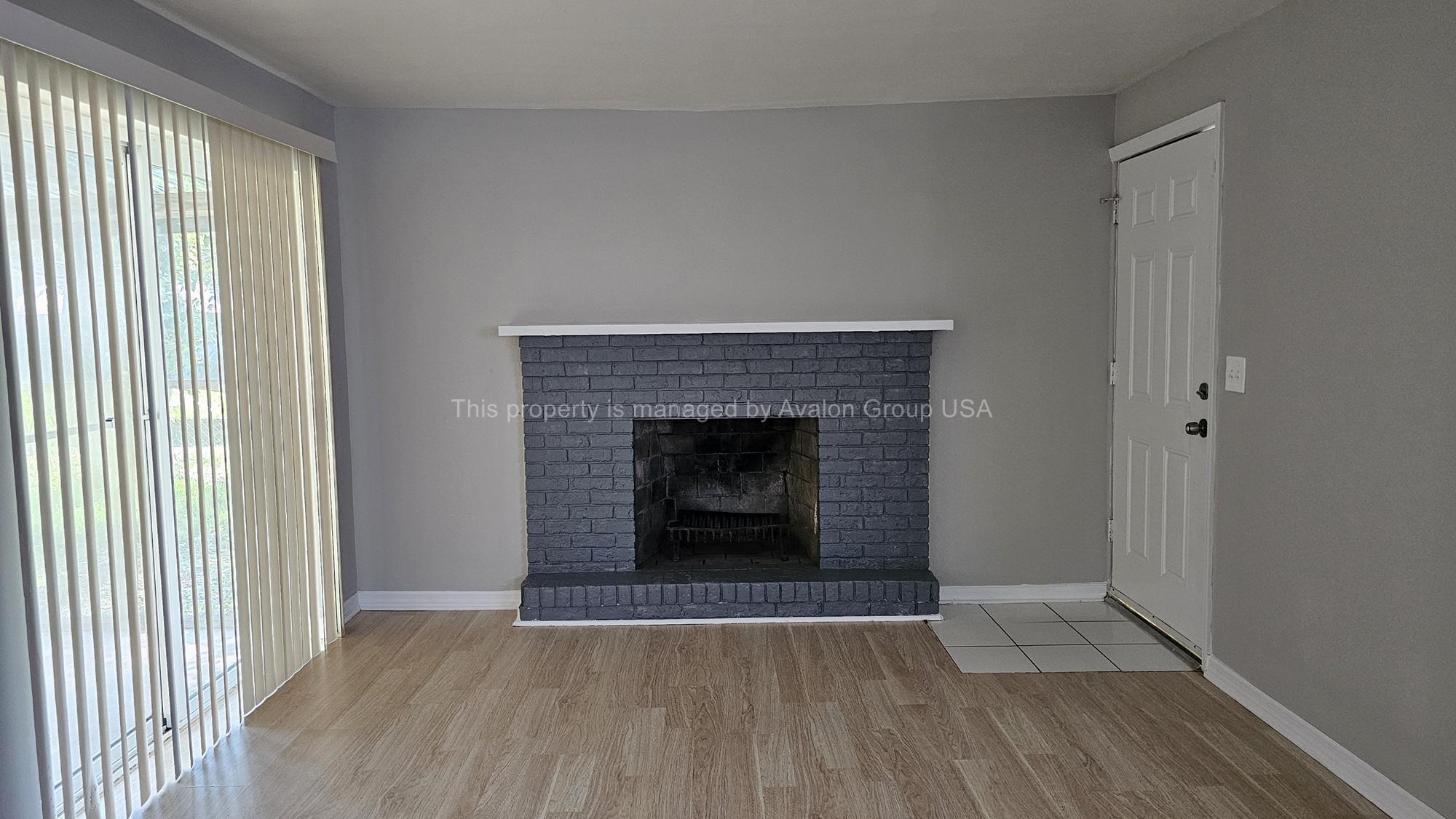 Building Photo - 6809 Miss Muffet Ln S