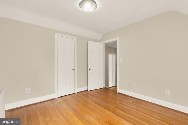 Building Photo - 4809 Wellington Dr