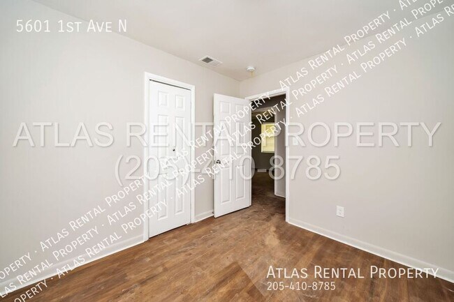 Building Photo - 5601 1st Ave N