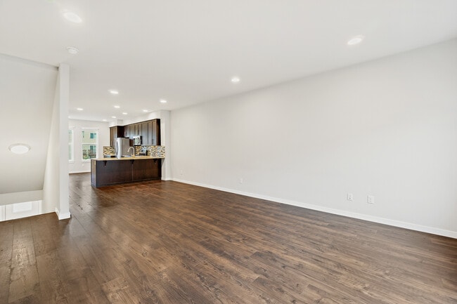 Building Photo - 12909 20th Dr W