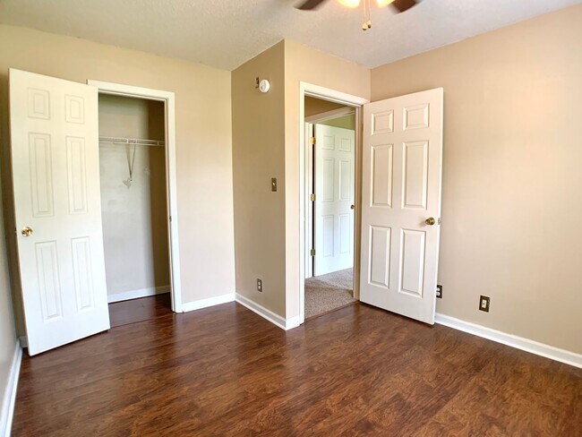 Building Photo - 4080 Challis Dr