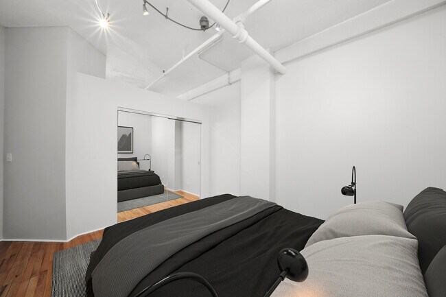 Building Photo - 161 W Harrison St