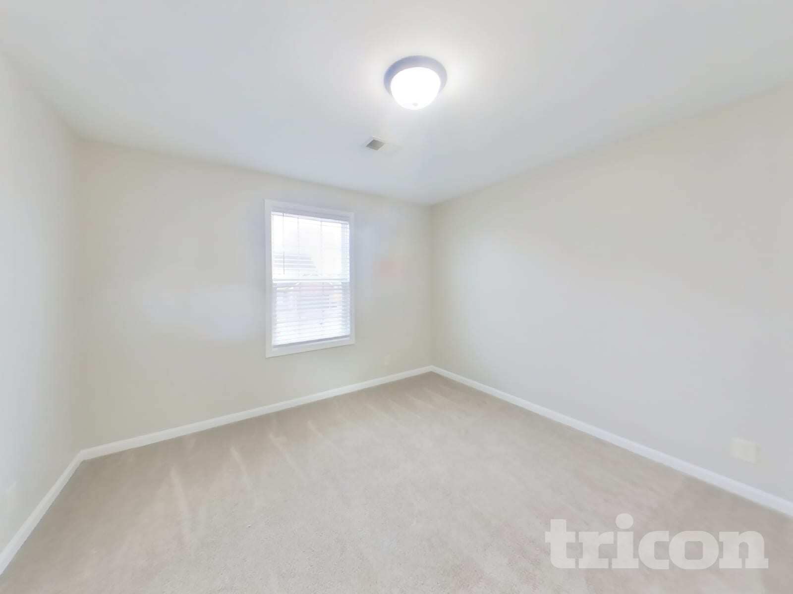 Building Photo - 1033 Dwight Eisenhower Way