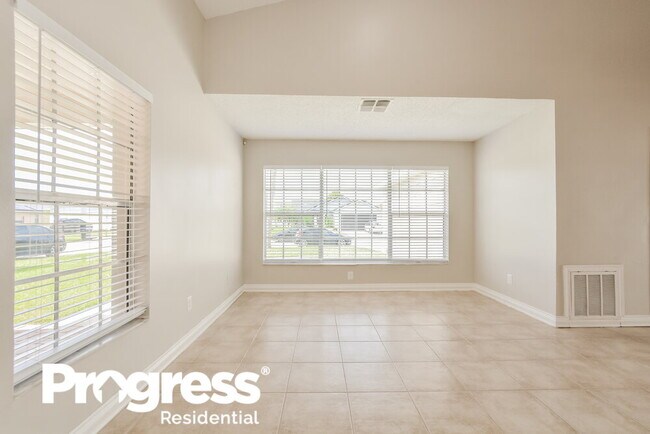 Building Photo - 13025 Phoenix Woods Ln