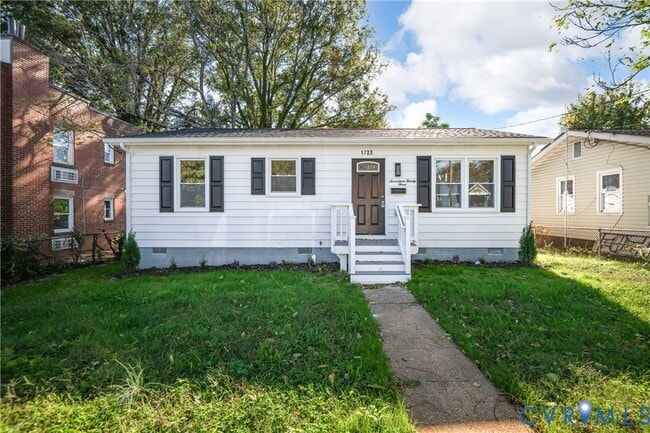 Building Photo - 1723 Blair St