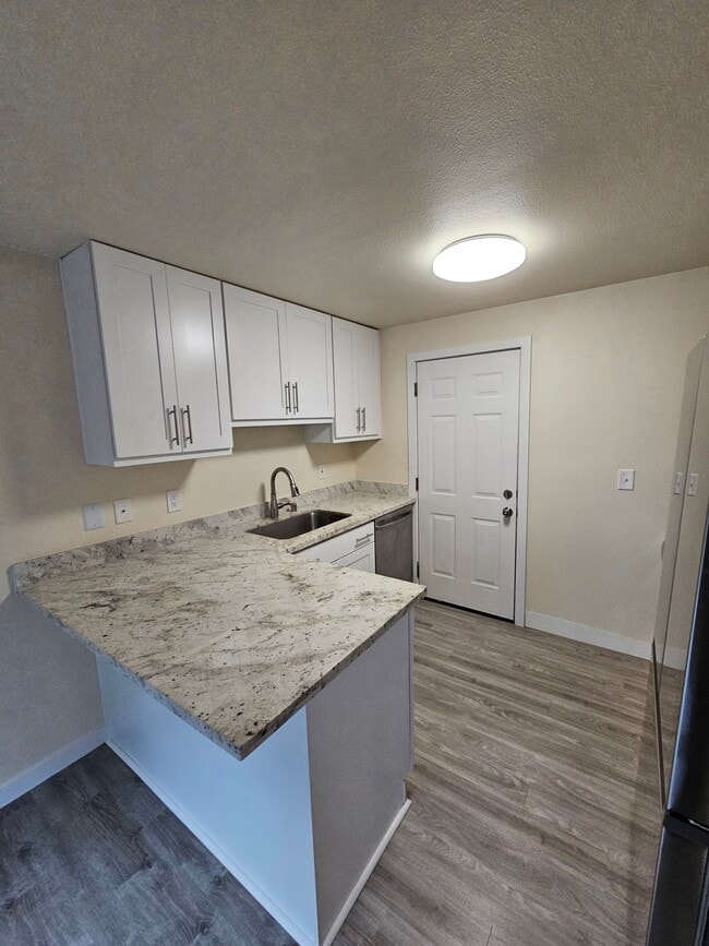 Building Photo - 12822 117th St E