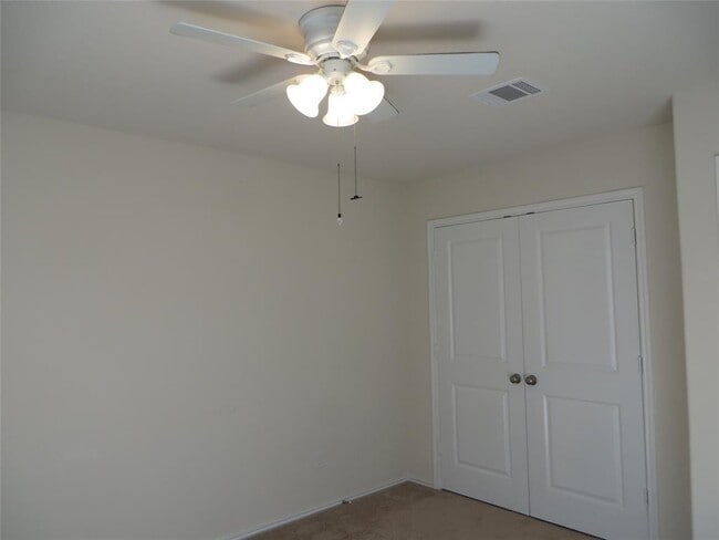 Building Photo - 400 Major Lee Ln