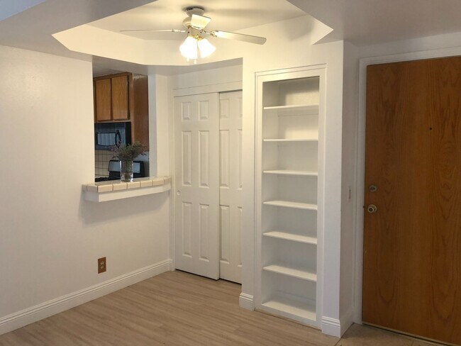 Building Photo - Coming Soon!! Live in the heart of Downtow...