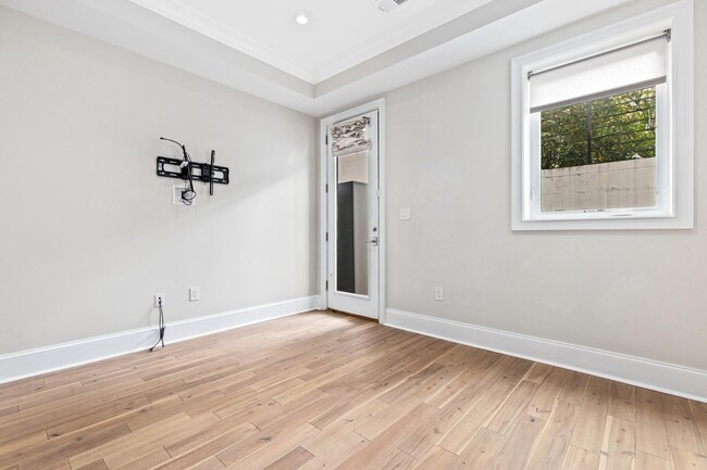 Building Photo - 448 M St NW