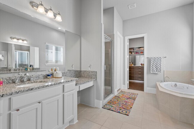 Building Photo - 2311 Pale Star Dr