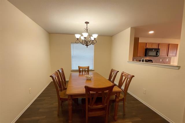 Building Photo - 12935 Balez Dr