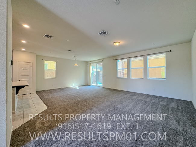 Building Photo - Beautiful Natomas 4 Bedroom Home w Loft