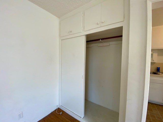 Building Photo - 30 Rose Ave