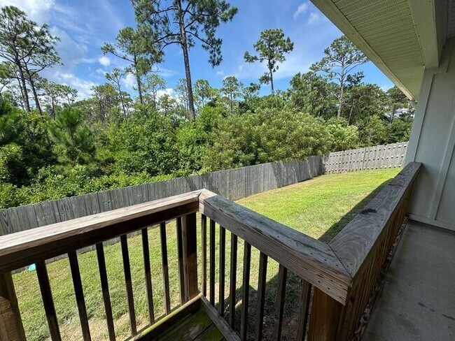 Building Photo - Gulf Breeze - Sailfish Pointe - 4 bedroom, 3 bathroom w/ 3 car garage