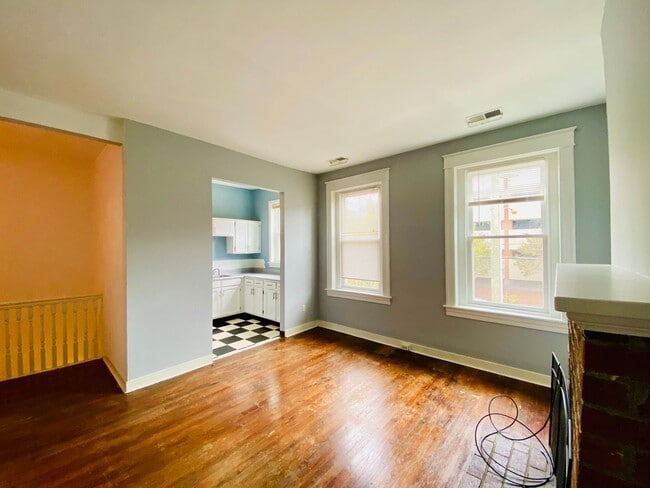 Building Photo - 2623 Floyd Ave