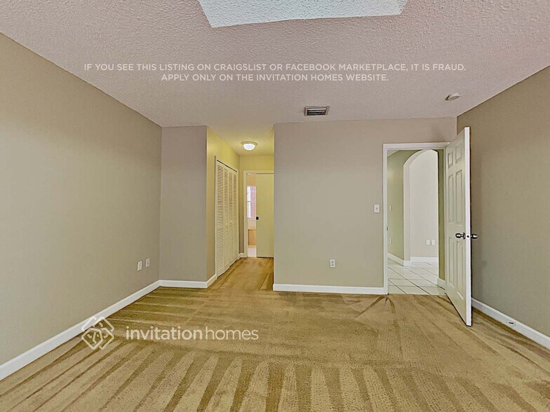 Building Photo - 13272 NW 10th Terrace