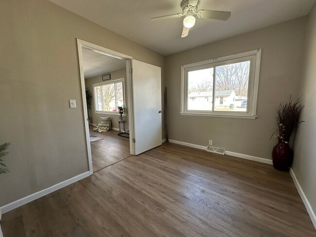 Building Photo - 4039 Niles St
