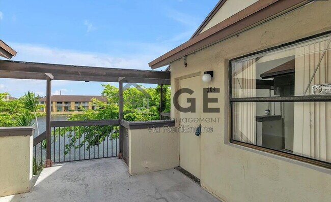 Building Photo - 475 NW 210th St