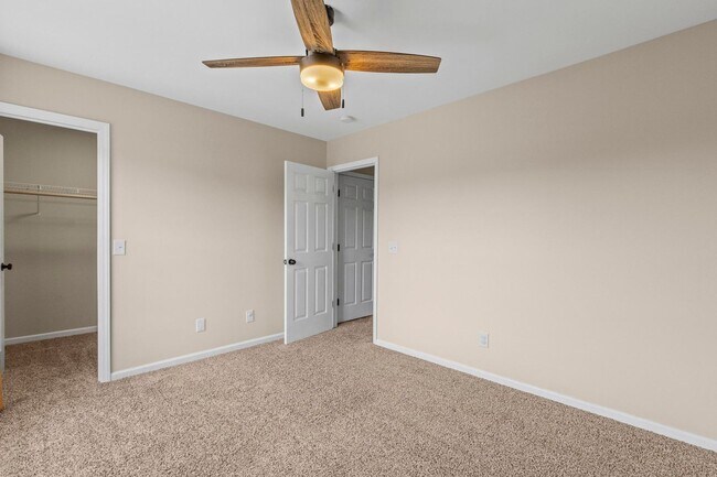 Building Photo - 132 Azalea Plantation Blvd