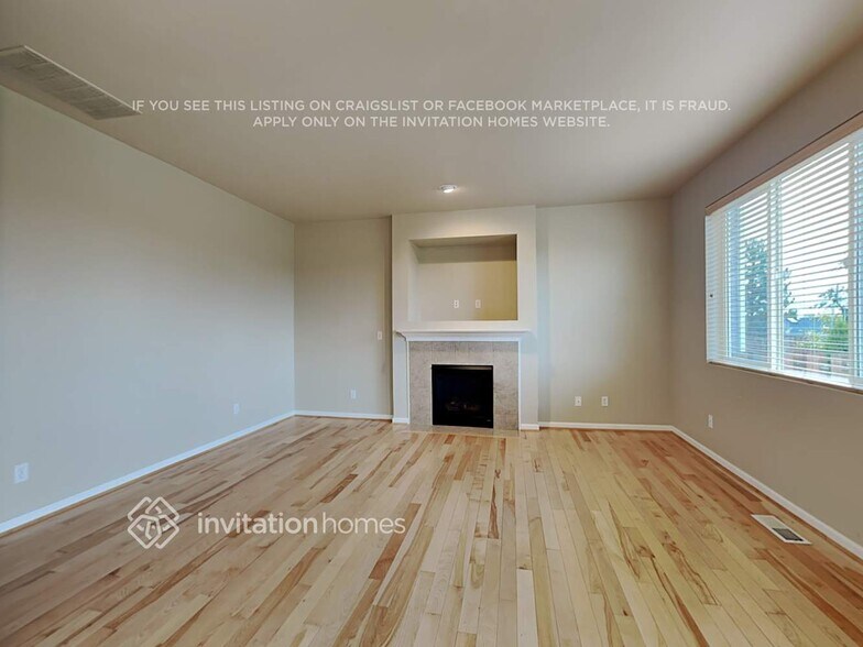 Building Photo - 2412 87th Dr NE