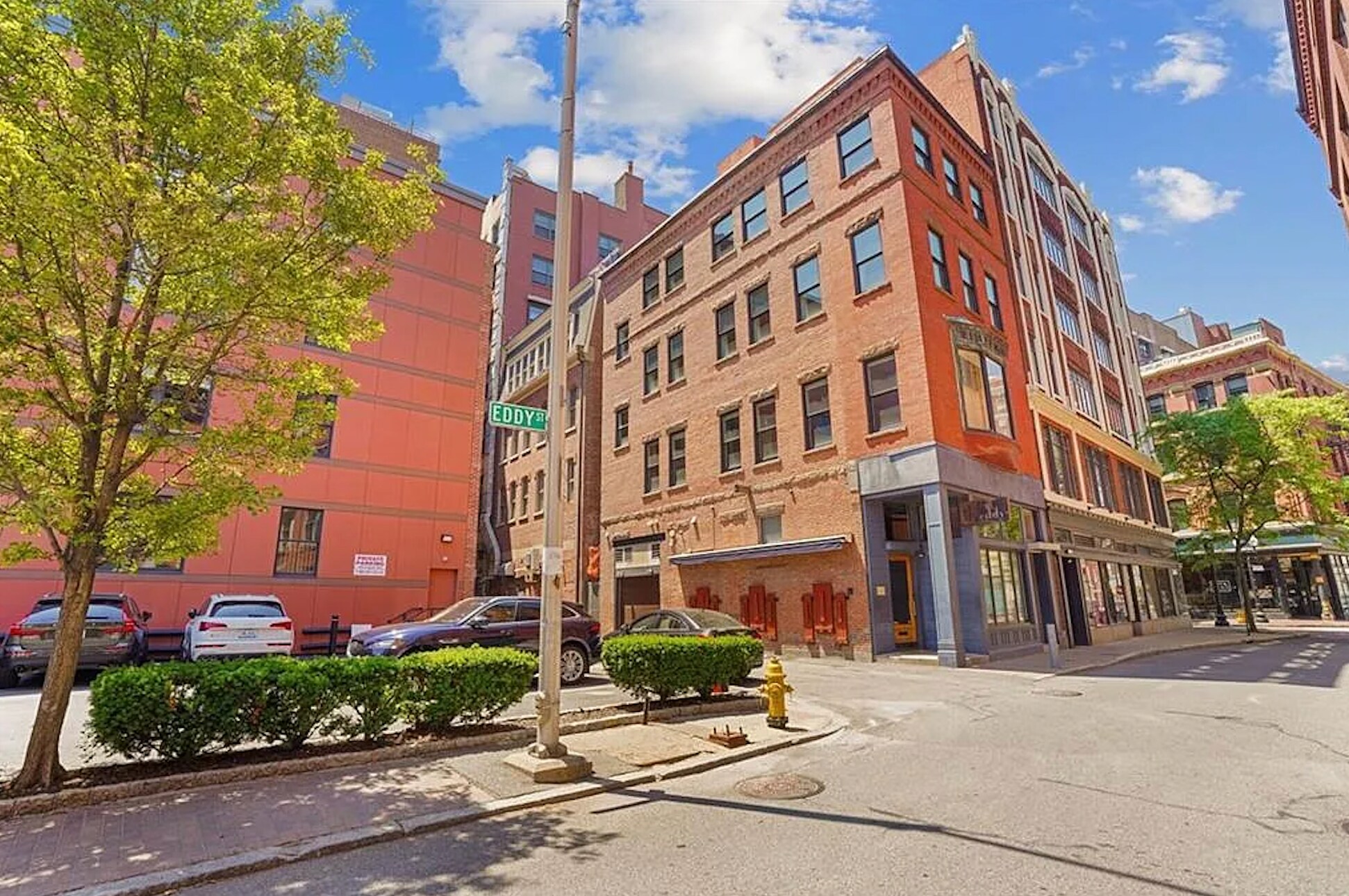 Building Photo - 93 Eddy St