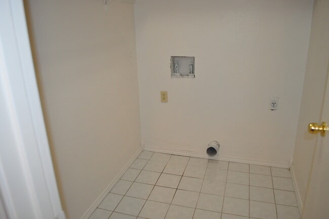 Building Photo - Nice Home in Keller close toaward winning Keller High